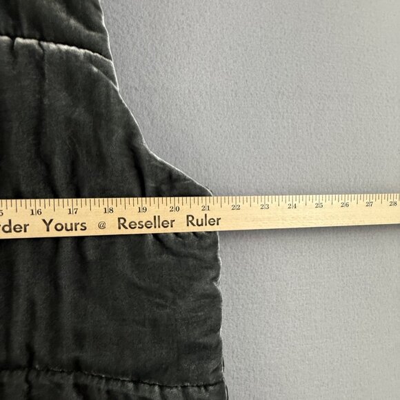 Loft Puffer Vest Women's Medium Quilted Design Pockets Full Zip Green Velvet - Picture 7 of 10